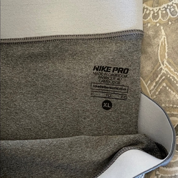 Nike Pro Spandex - Picture 4 of 4